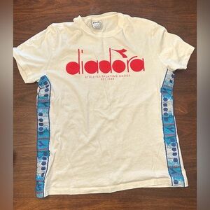 Diadora White Crewneck T-Shirt with Black Logo Tag